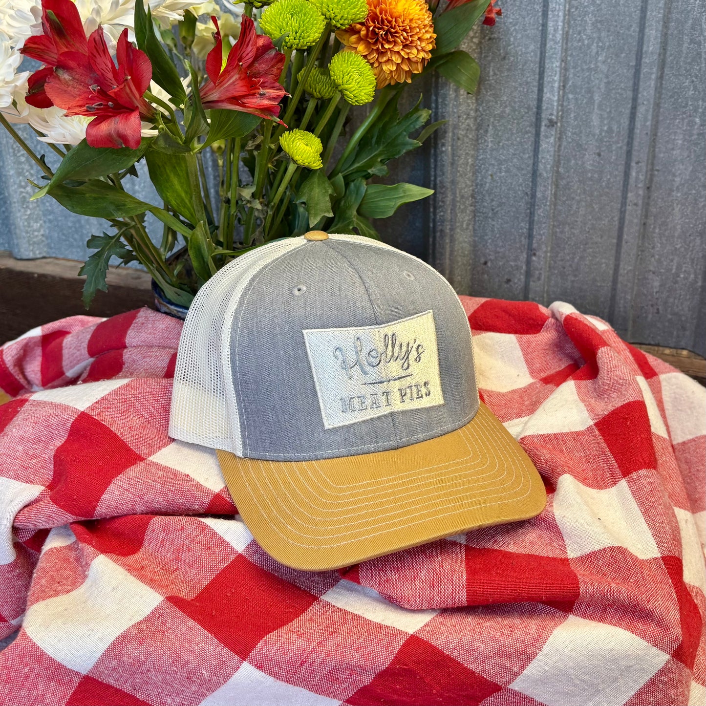 Trucker Hat Gray/Cream/Amber